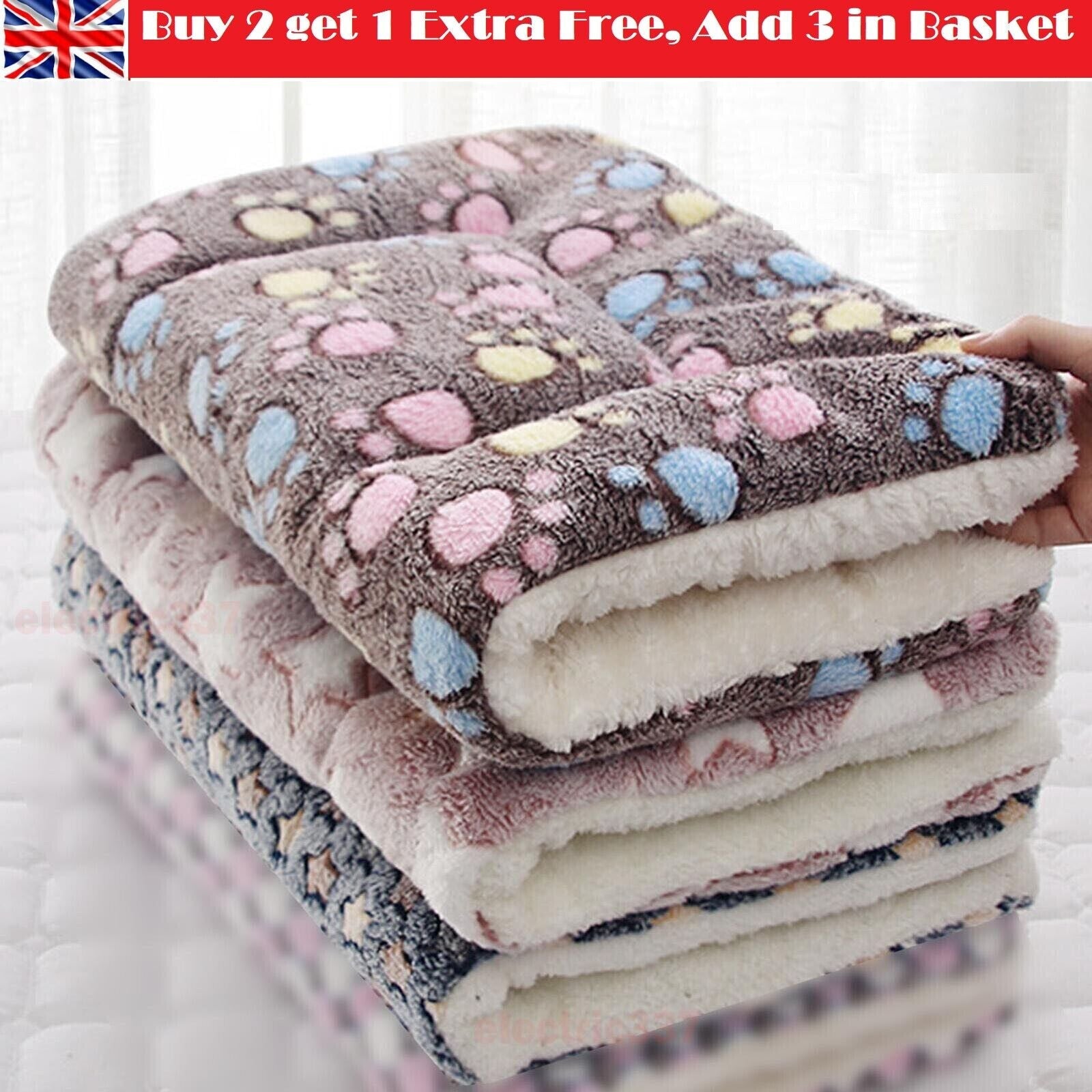 Cozy Thermal Fleece Pet Blanket - Soft & Warm Bed for Cats and Dogs