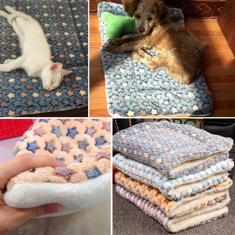Cozy Thermal Fleece Pet Blanket - Soft & Warm Bed for Cats and Dogs